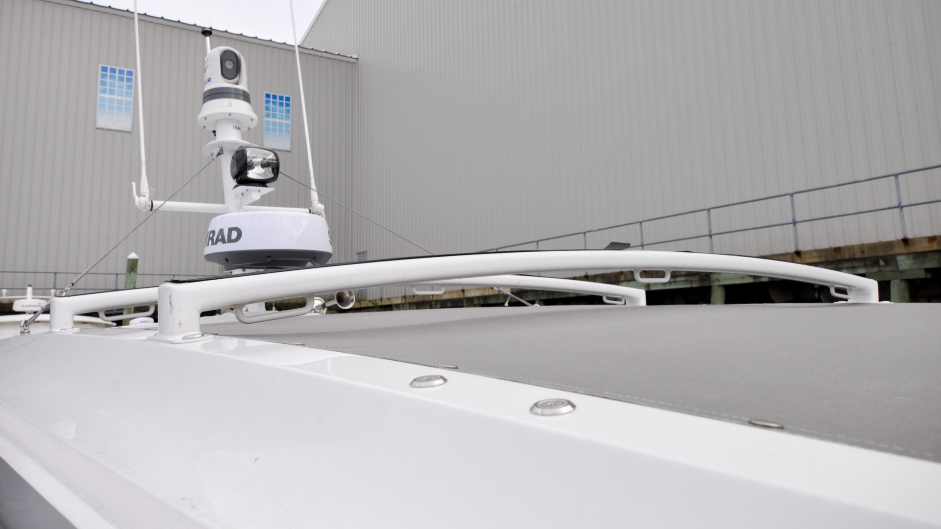 2022 Axopar 37XC - Image 31