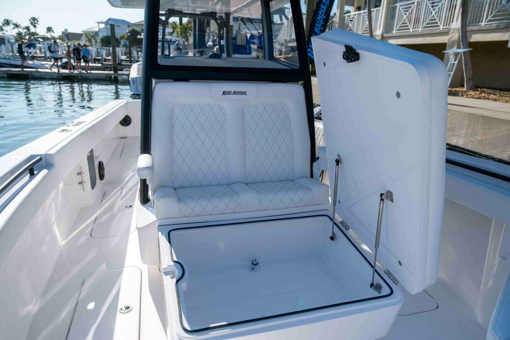 2026 Reef Runner 340 - Image 15