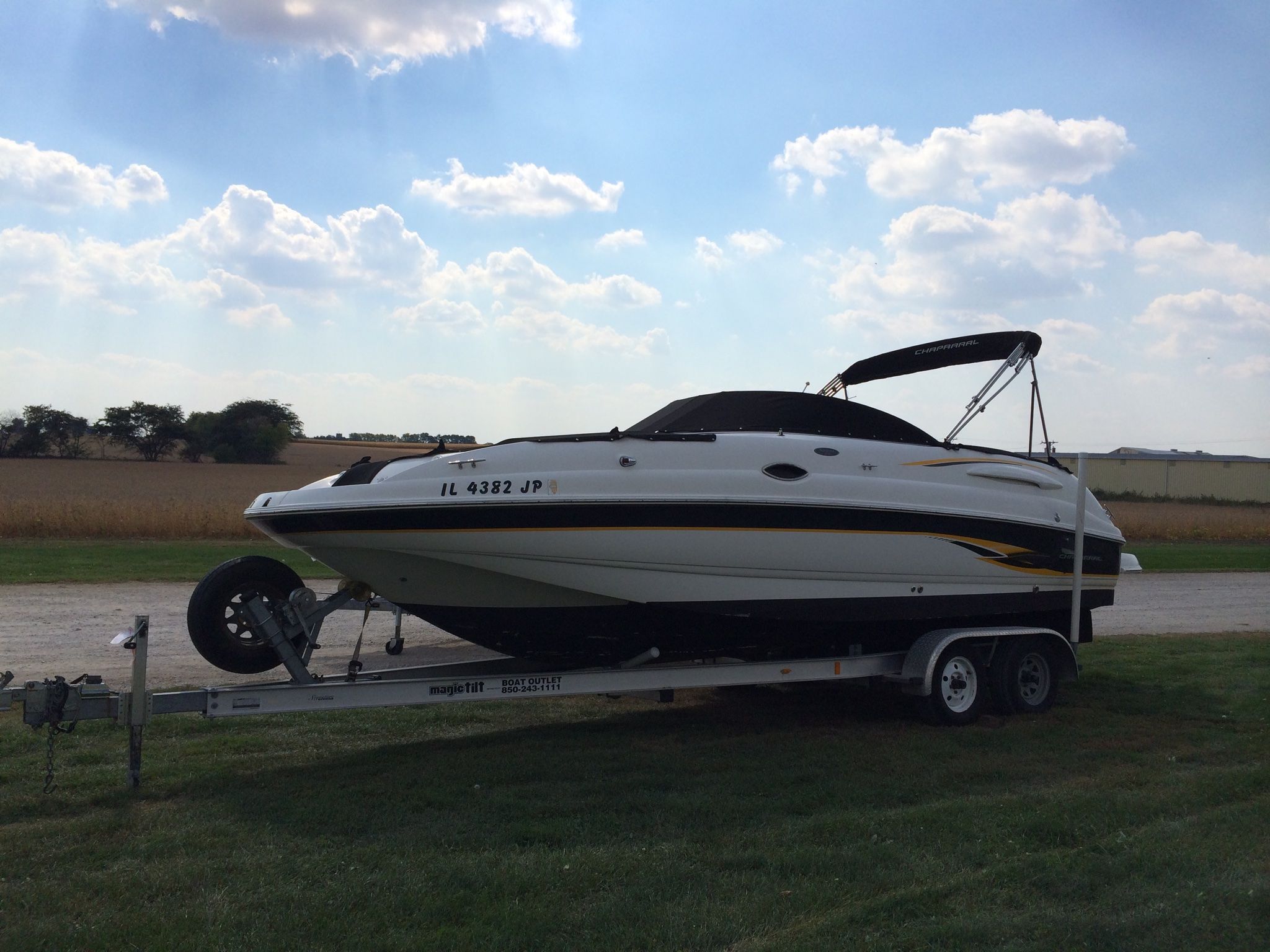 2002 Chaparral Sunesta 243