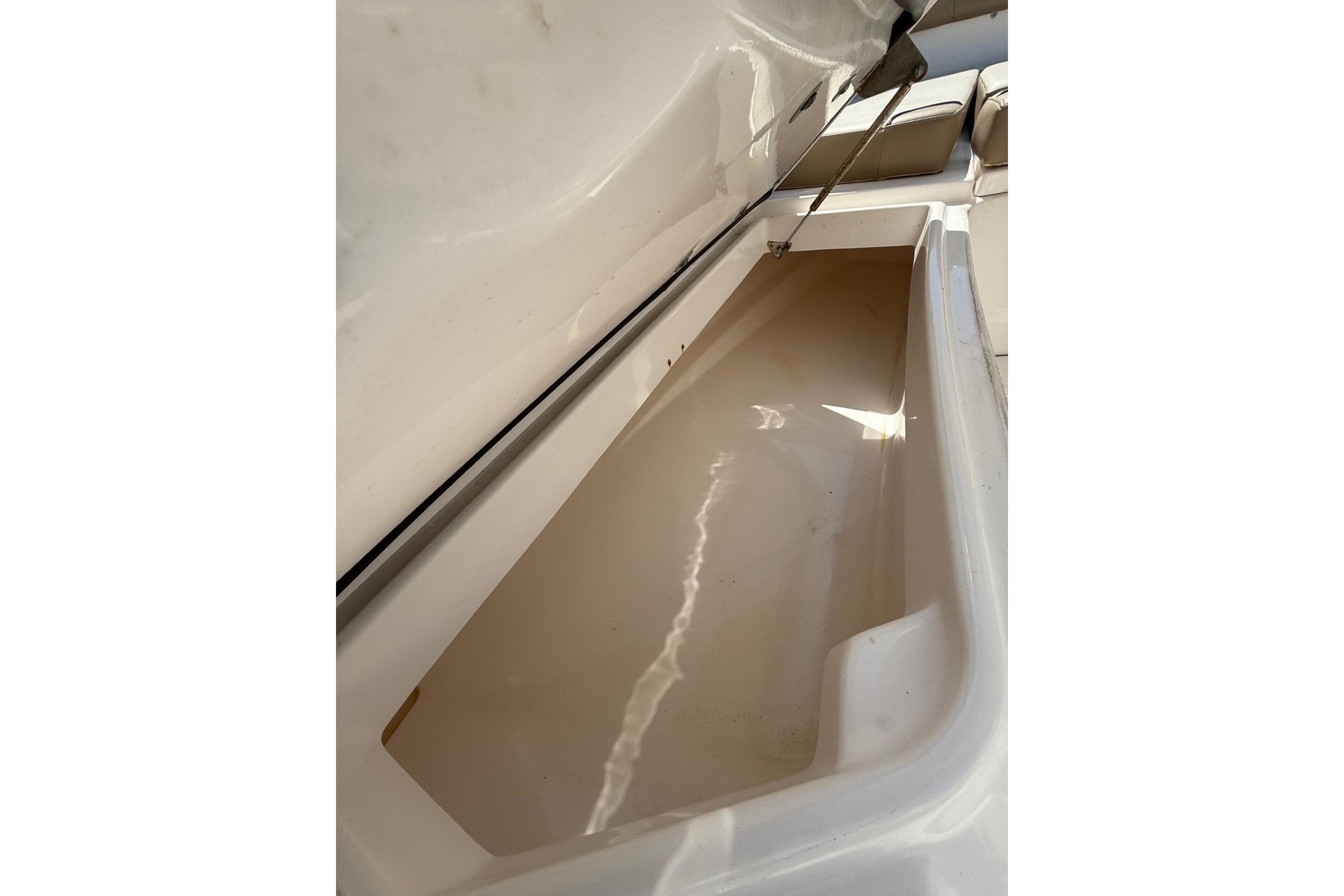 2021 Everglades 365 Center Console
