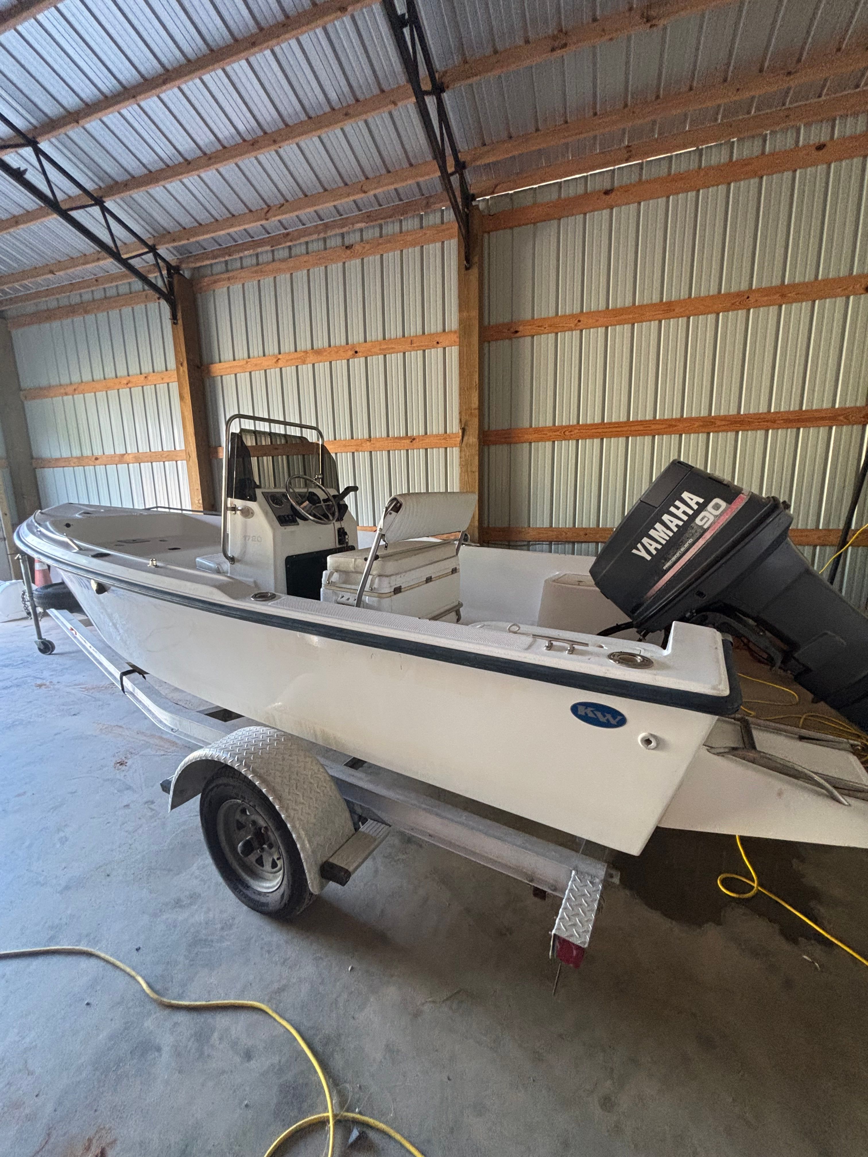2000 Key West 1720 Sportsman - 11