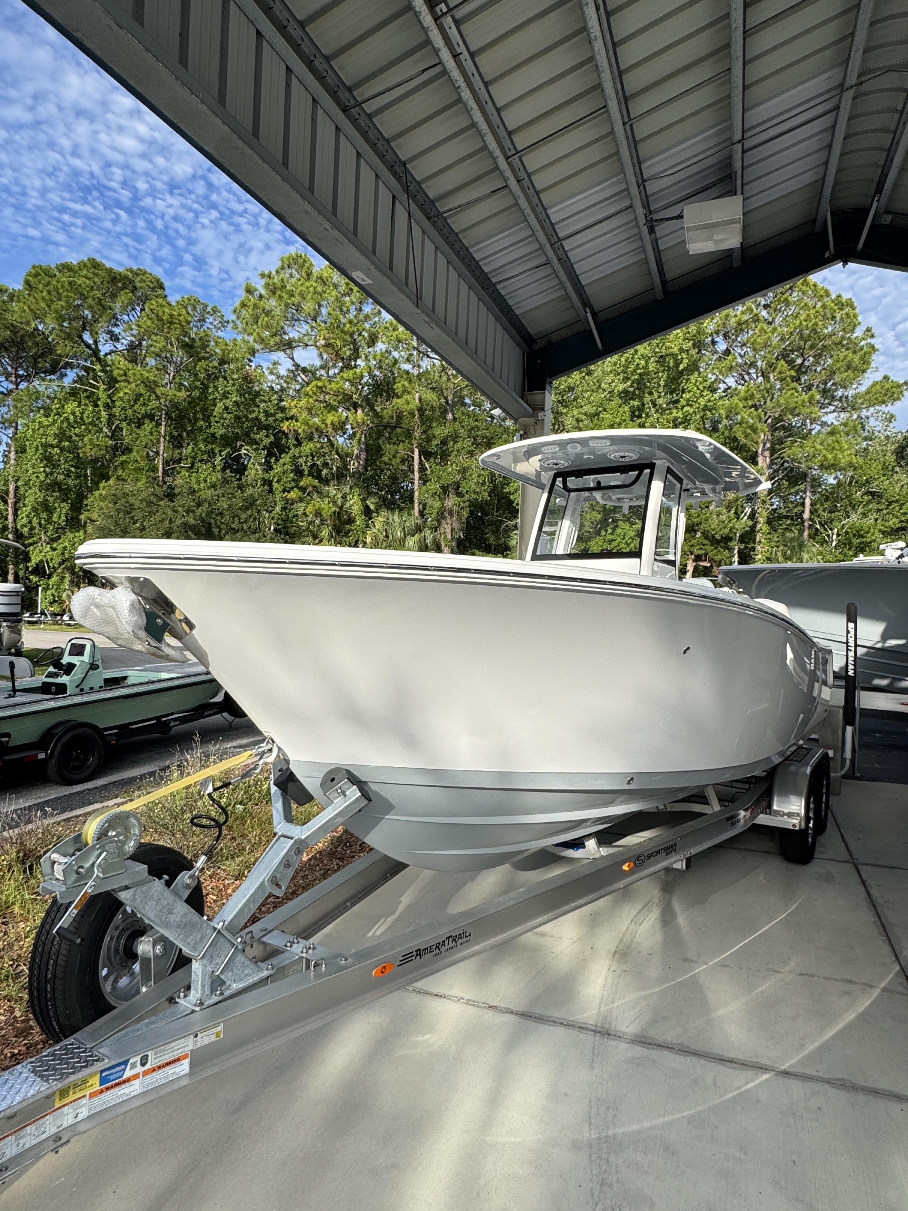 2026 Sportsman Open 252 Center Console - 4