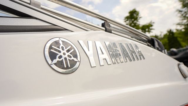 2015 Yamaha Boats SX192 - 8
