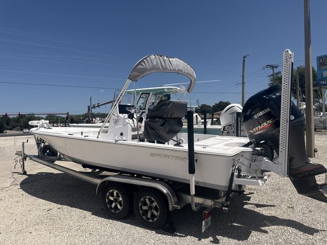 2021 Sportsman Tournament 214 Bay Boat - 17