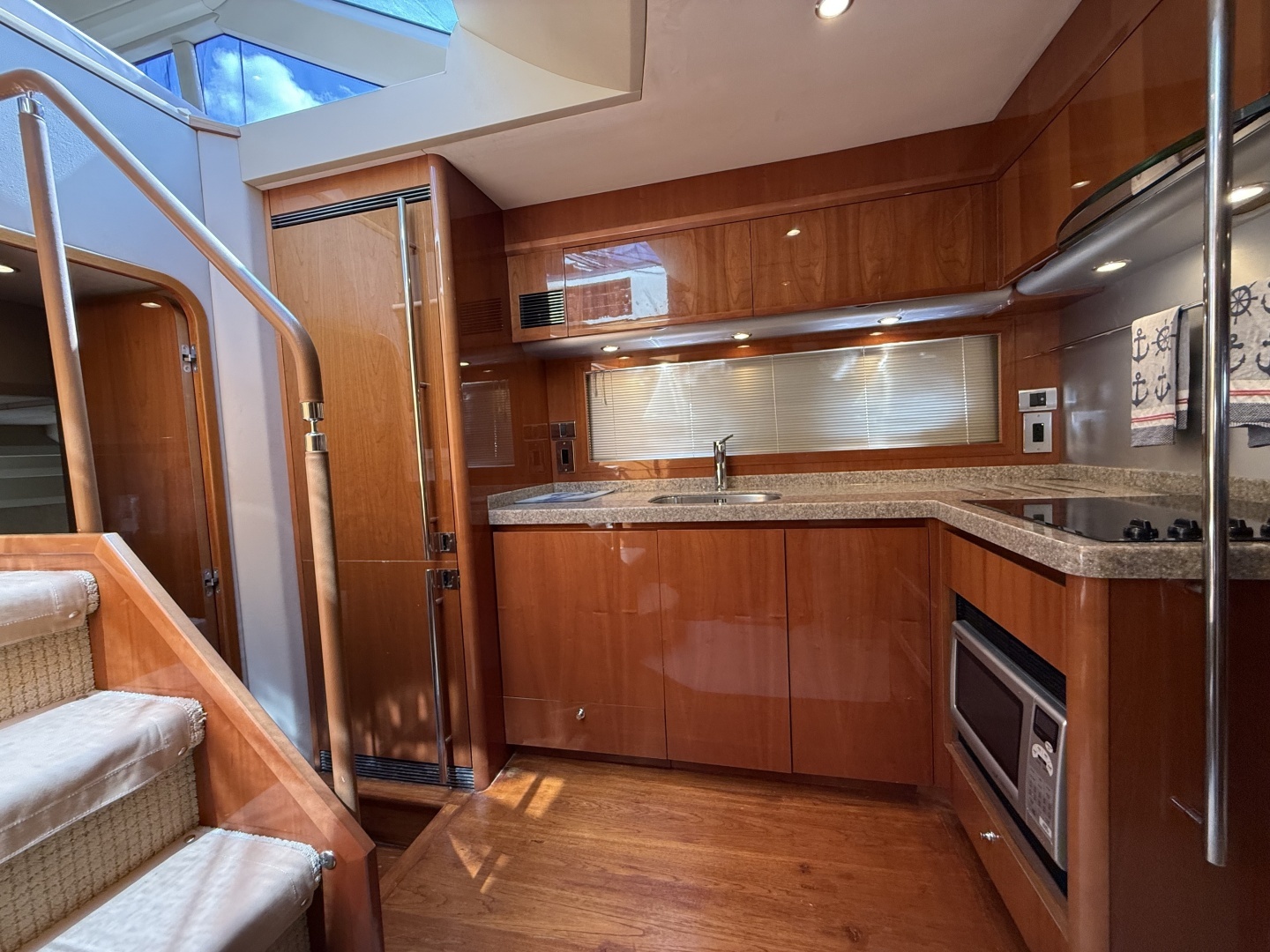 2009 Princess — - Image 14