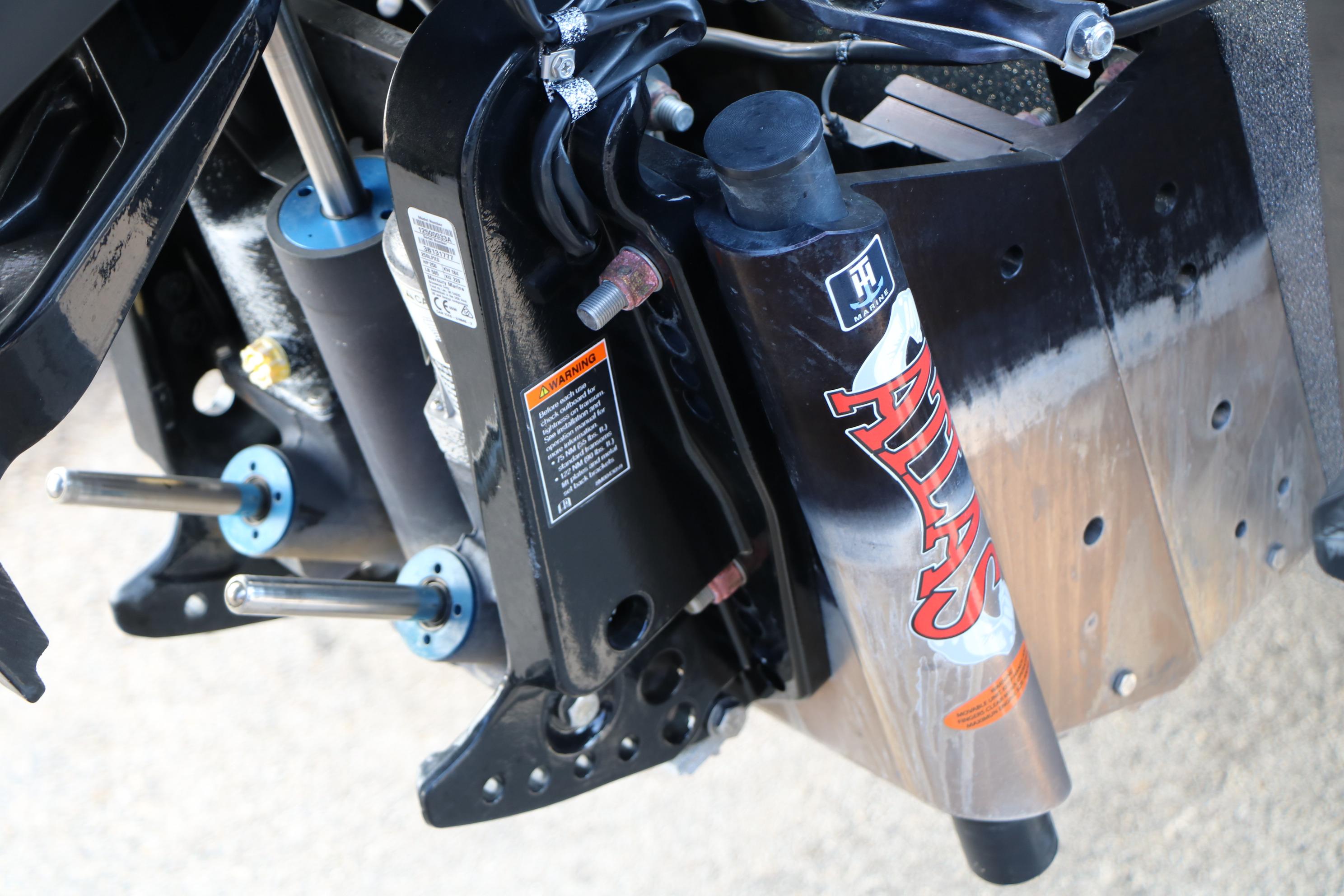 Close-up of 2022 Vexus VX21 boat's Atlas hydraulic jack plate system.