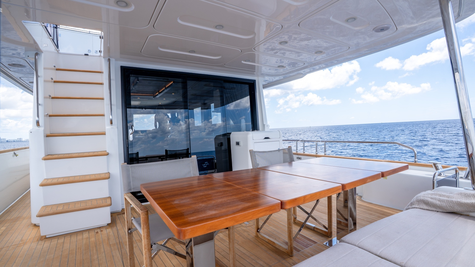 2025 Sirena 58 - Image 23