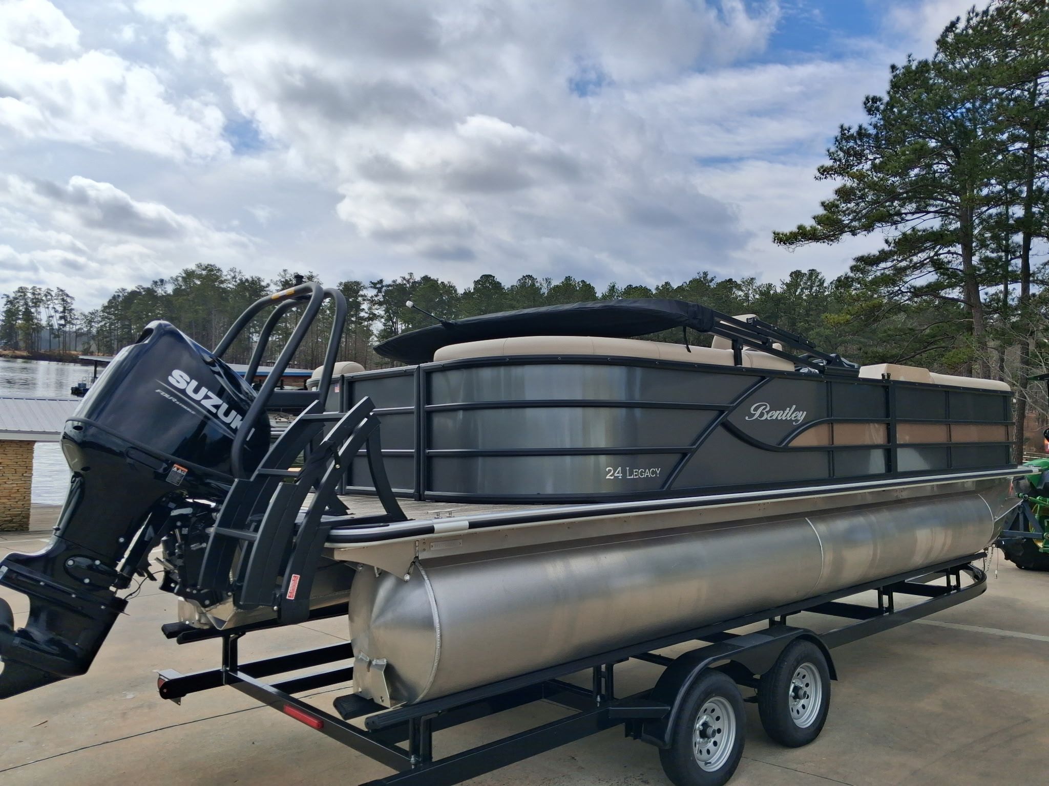 2026 Bentley Pontoons Legacy 240 DL Navigator - 12