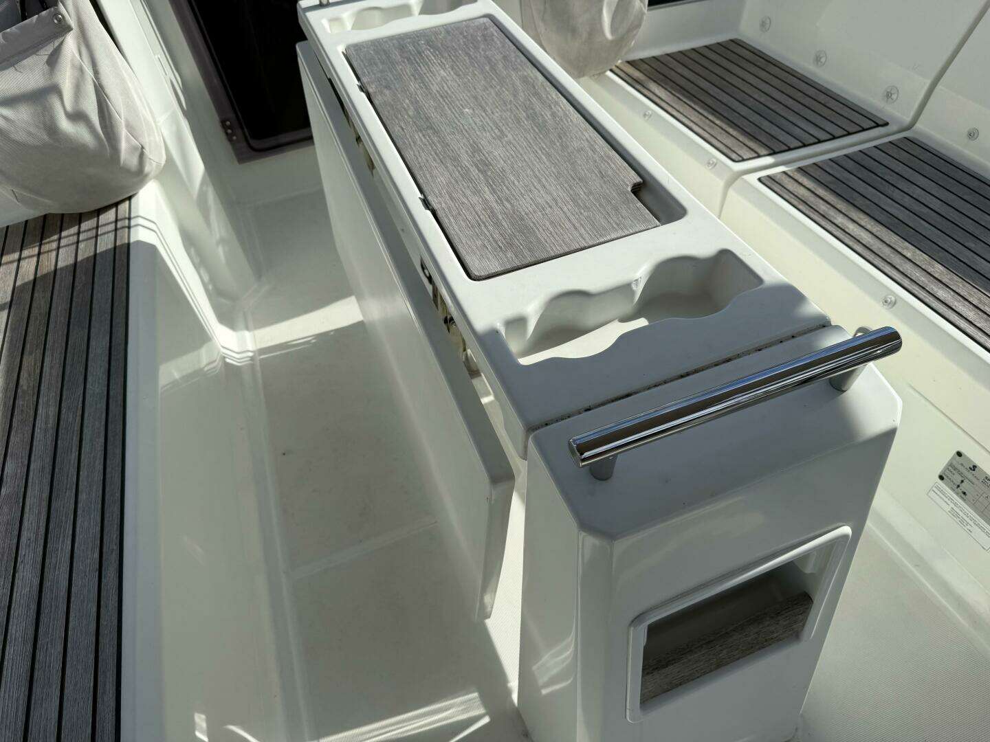 2021 Beneteau 35.1 - Image 4