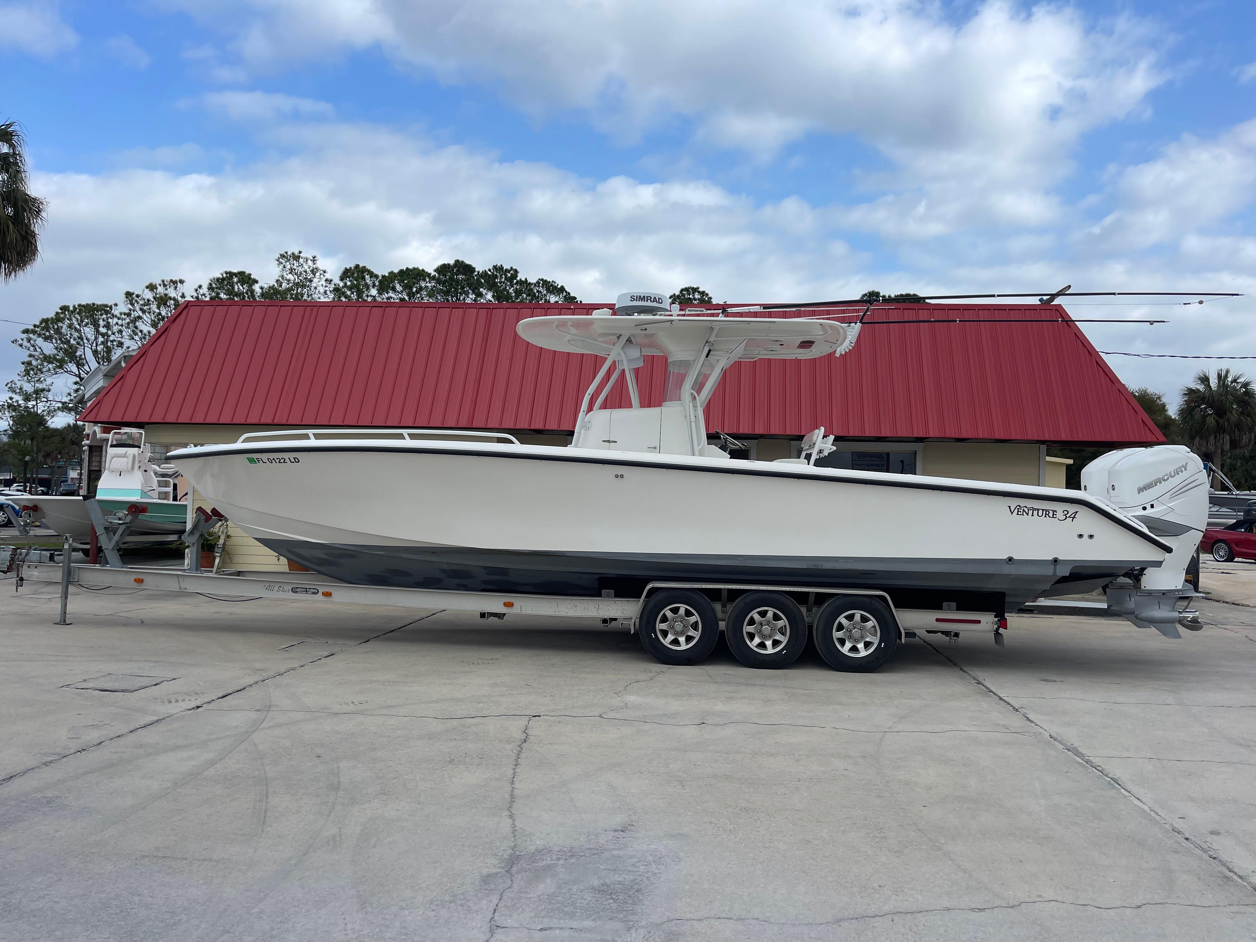1999 Venture 34 Center Console