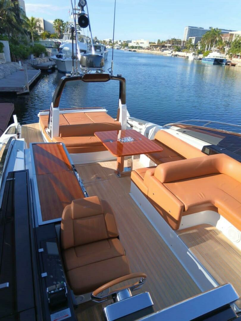 2019 Riva — - Image 15