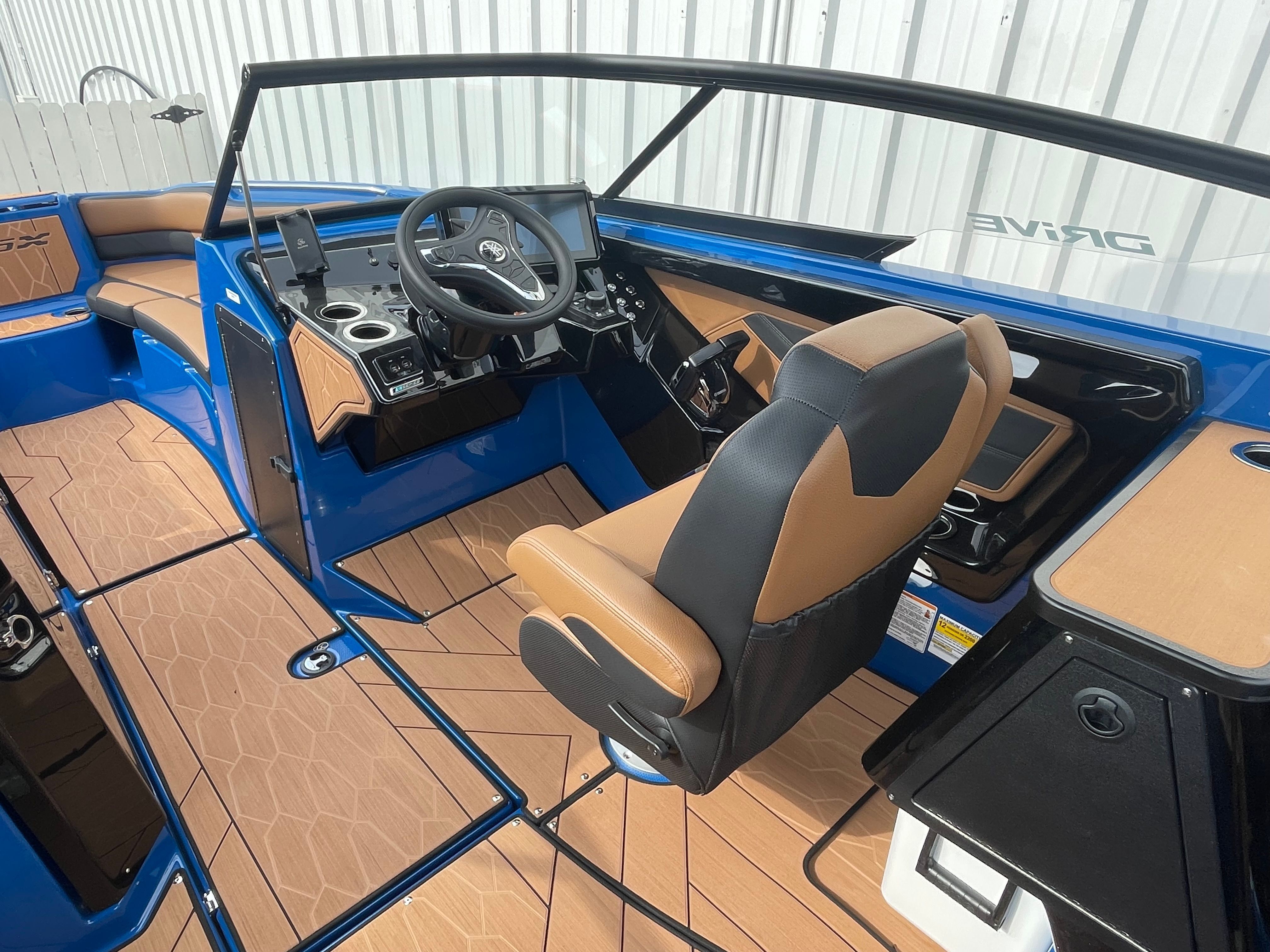 2026 YAMAHA 255 XD - Image 19