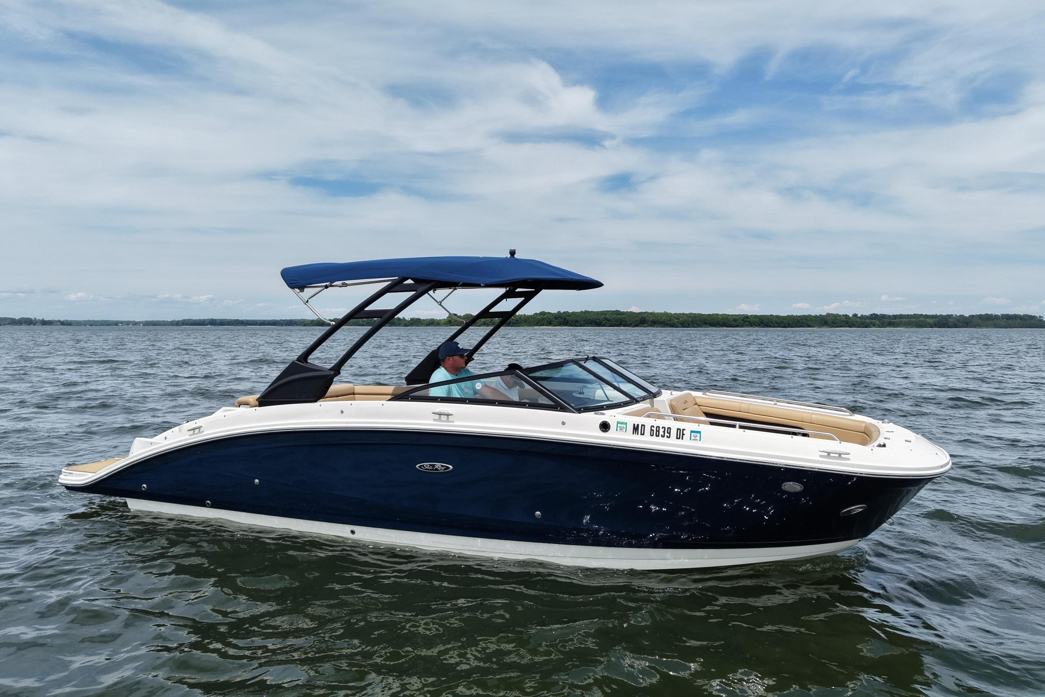 2021 Sea Ray SDX 270