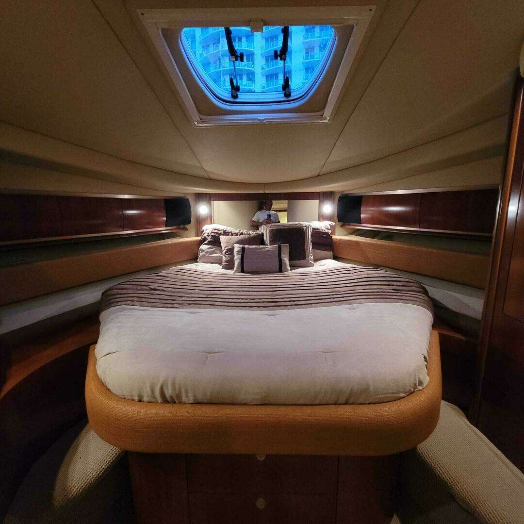 2005 Sea Ray 500 Sundancer - Image 71