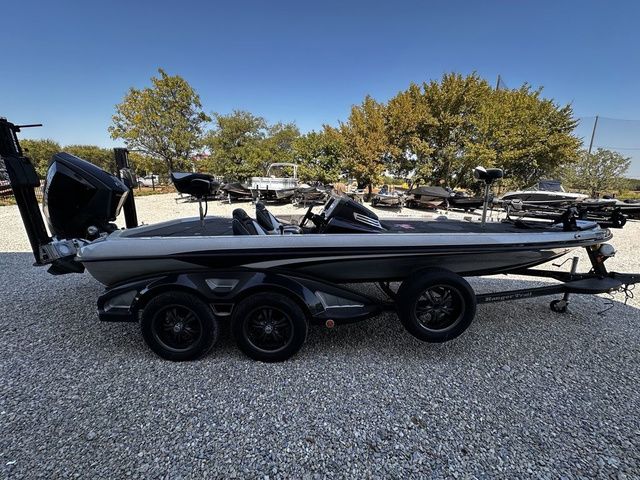 2017 Ranger Z521 Comanche - 5