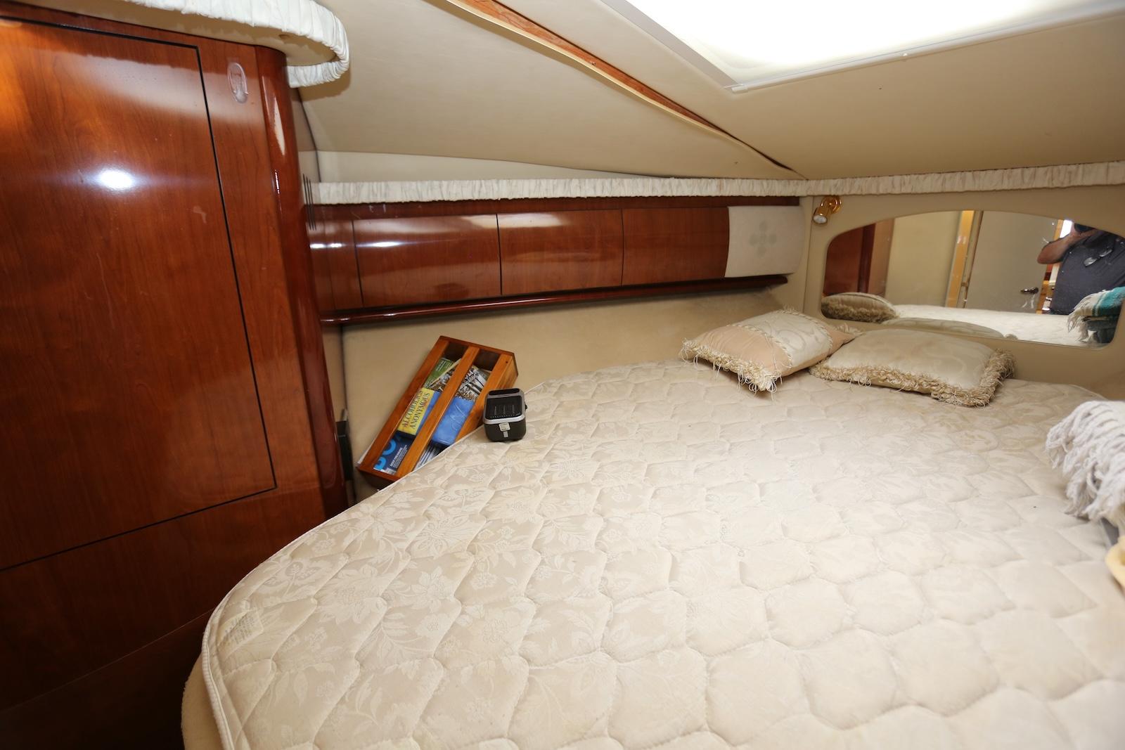 2003 Sea Ray 420 Sundancer - 70