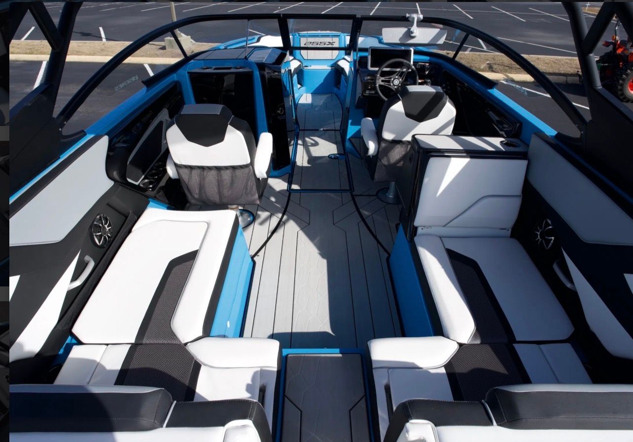 2023 Yamaha Boats 255XE - 5