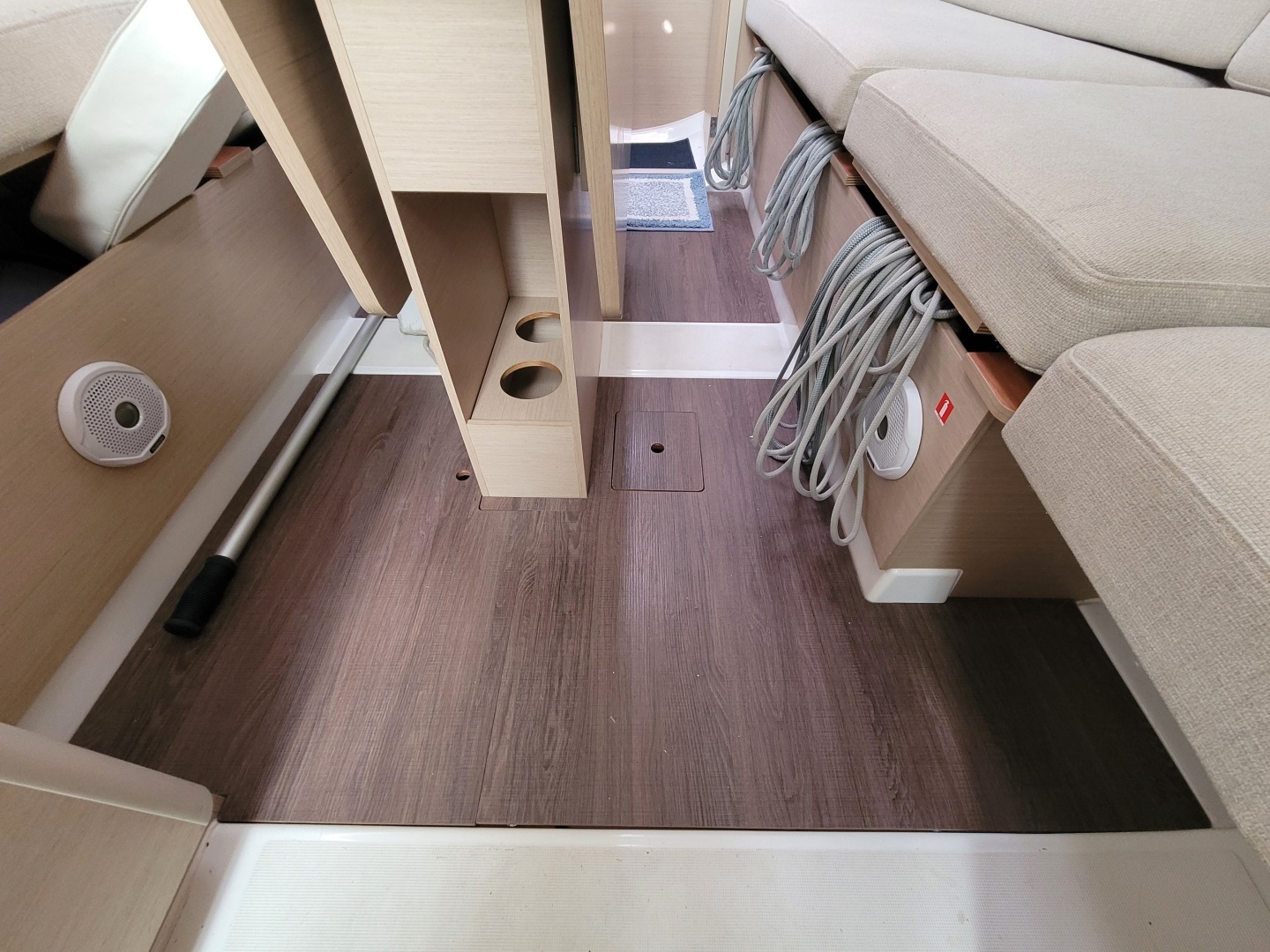 2020 Beneteau 30.1 - Image 32