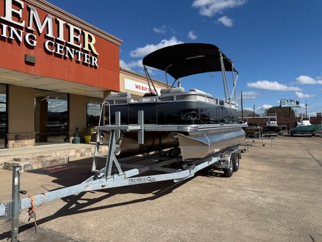 2026 Avalon Venture Quad Lounge - 19' - 3