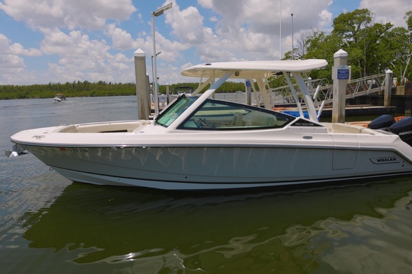 2024 Boston Whaler 280 Vantage