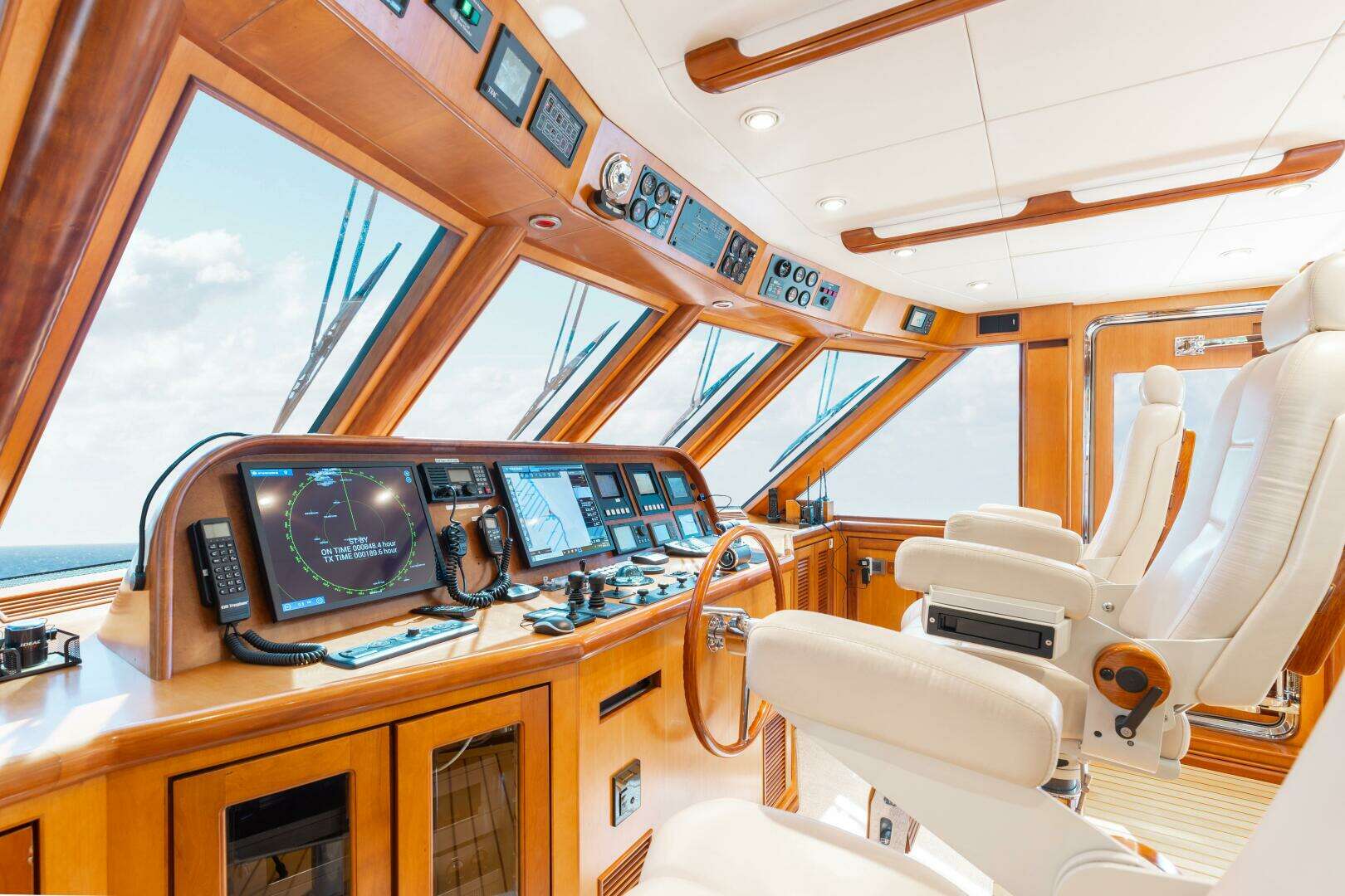 2007 President Tri-Deck - Image 40