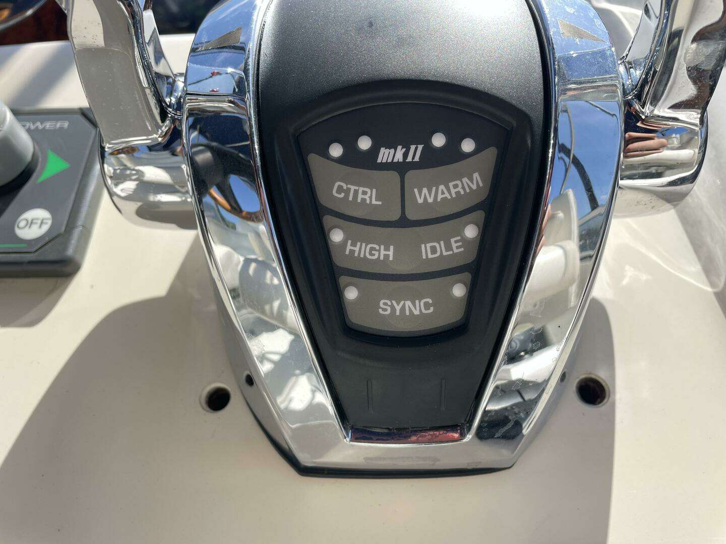 2000 Sea Ray 400 Sedan Bridge - Image 37