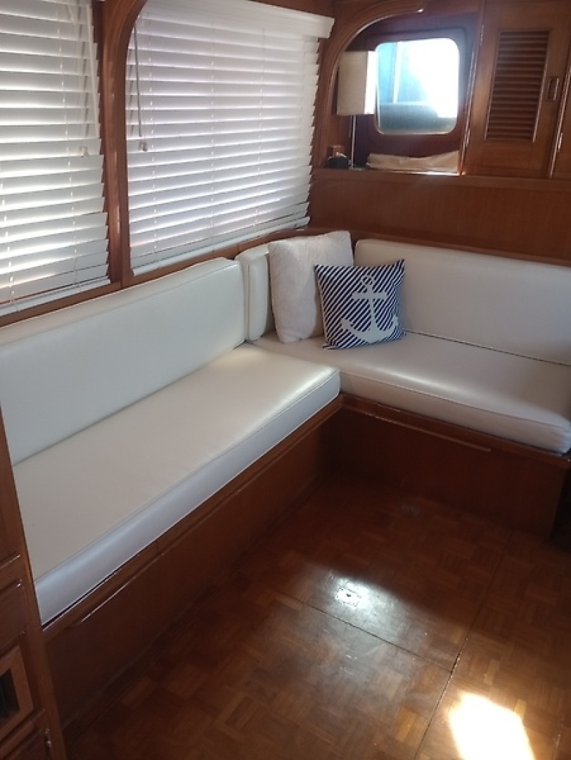 1981 Marine Trading 44 Double Cabin - Image 21