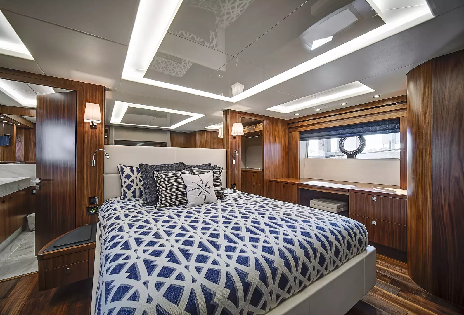2019 Sunseeker 86 Yacht - Image 49