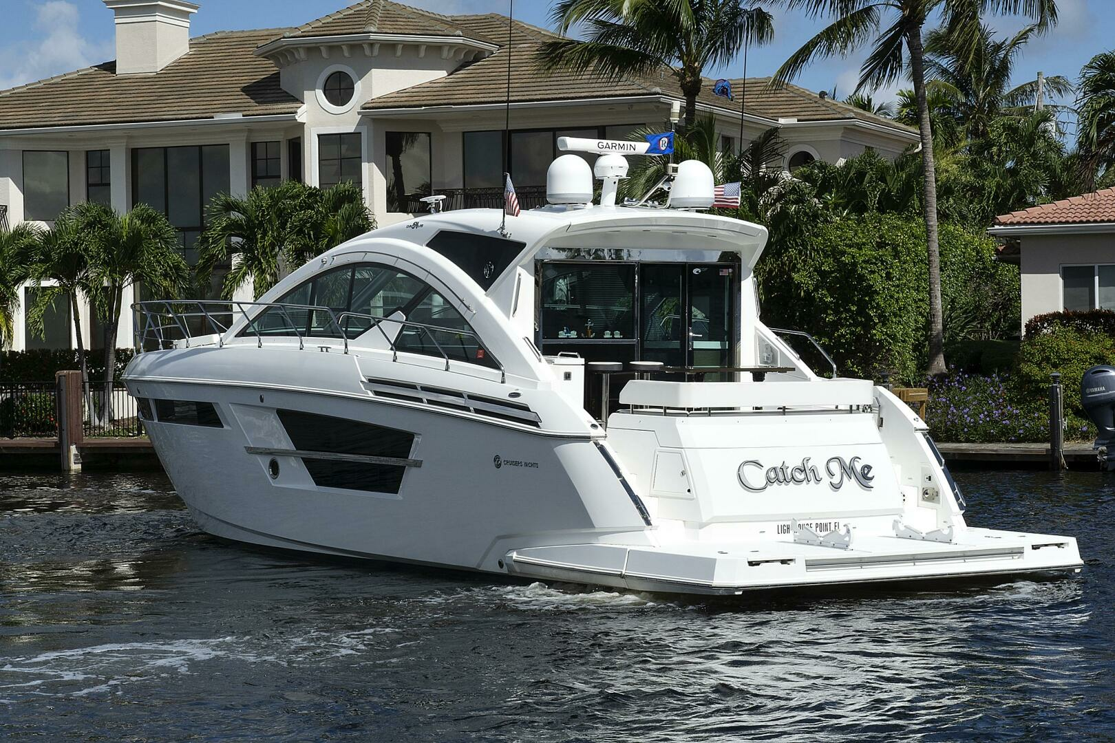 2019 Cruisers Yachts 54 Cantius - Image 4
