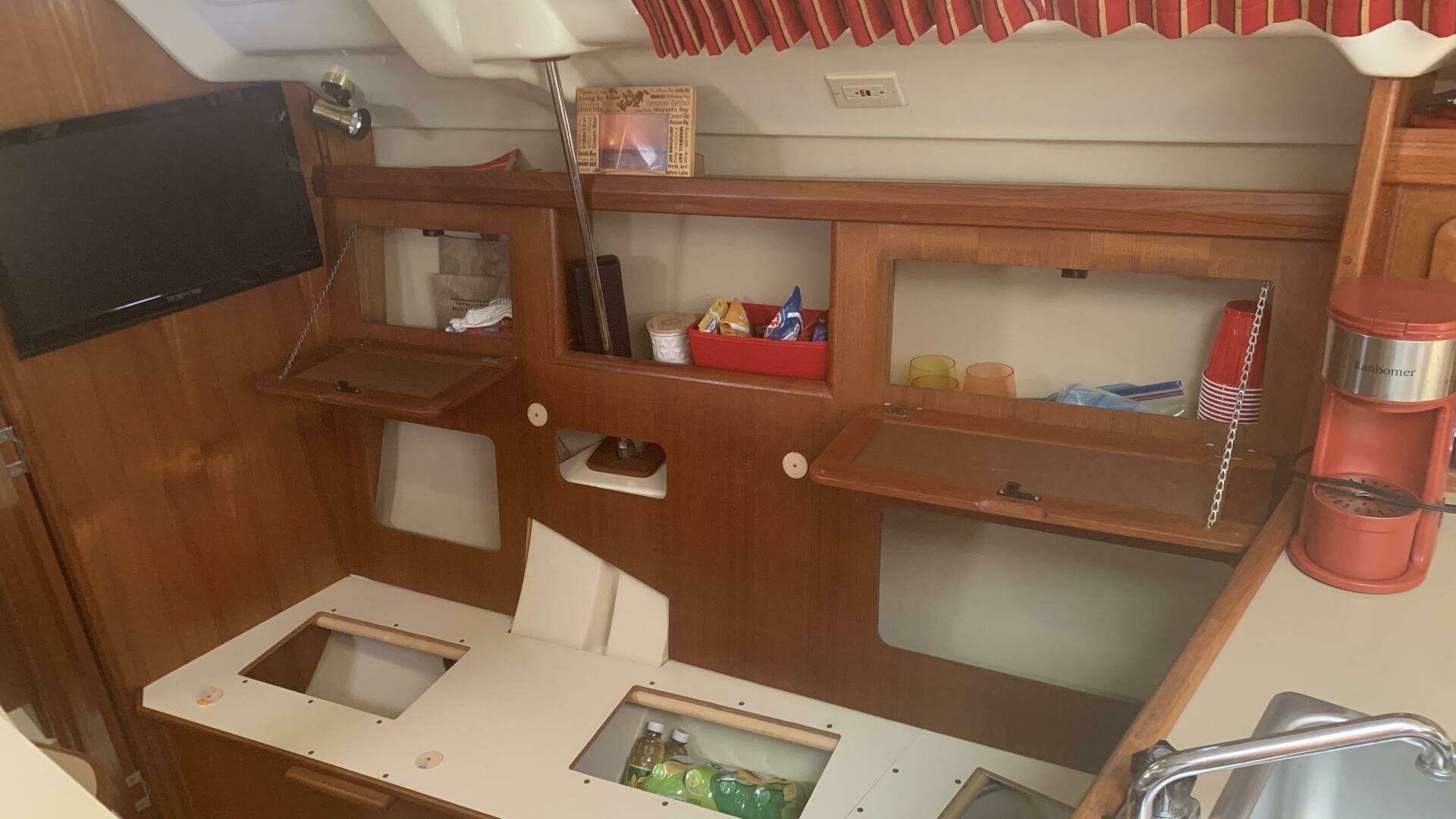 1991 Hunter 30 T - Image 48