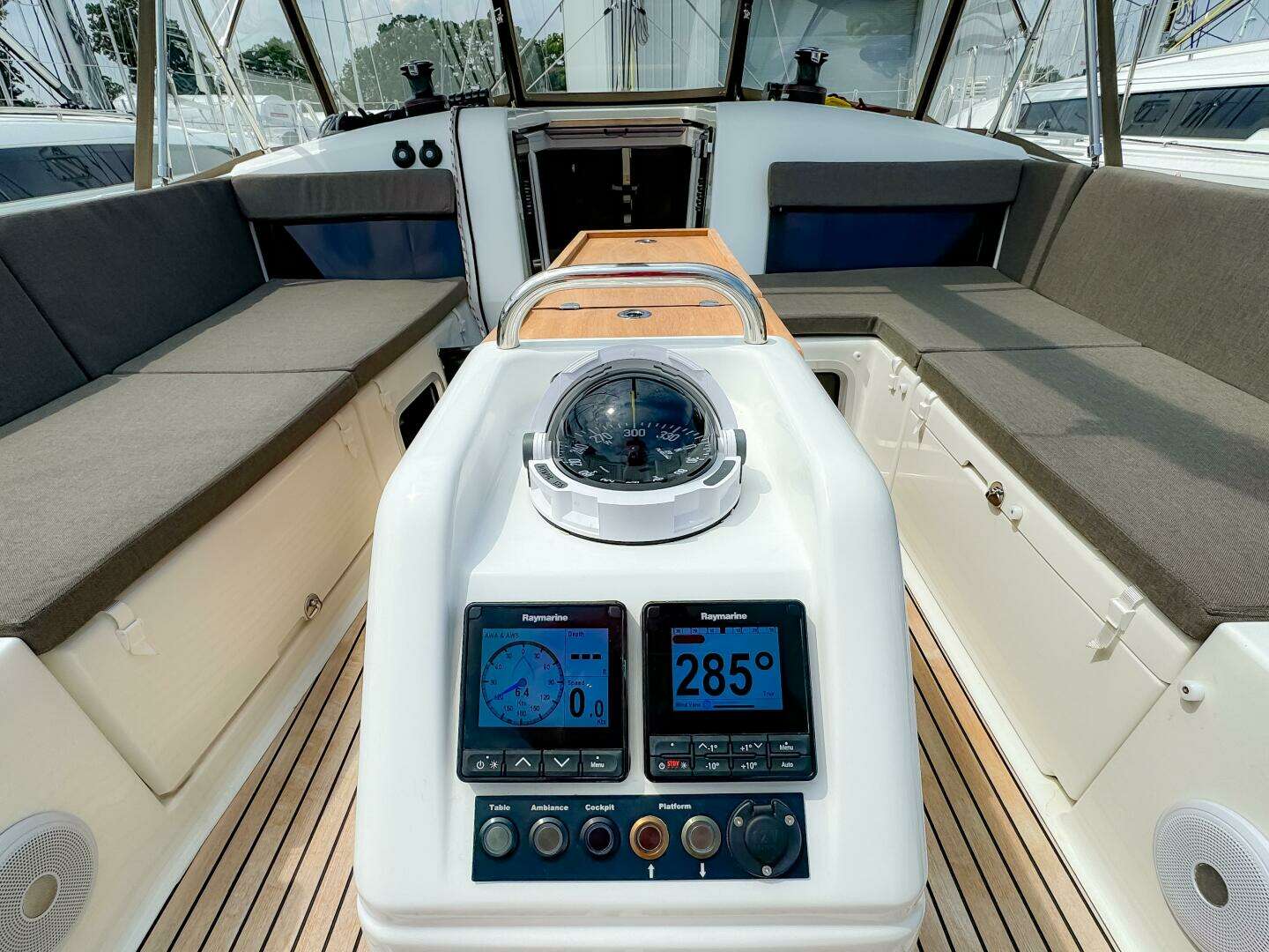 2023 Jeanneau Sun Odyssey 440 - Image 7