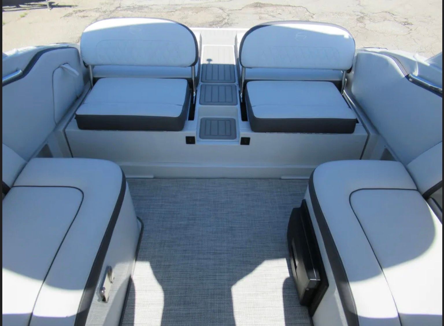 2021 Crownline E305 - 5