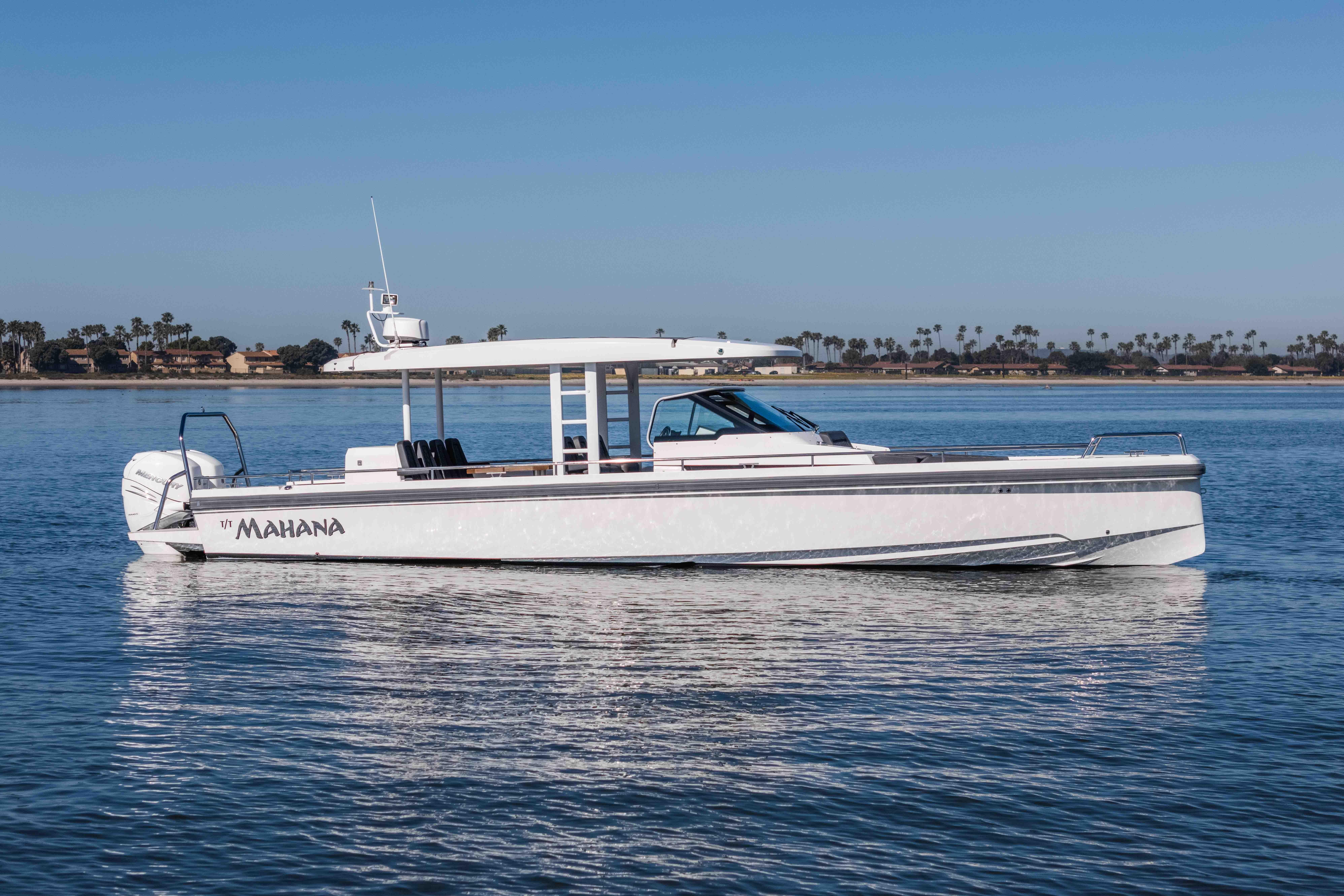 2018 Axopar 37 Sun-Top