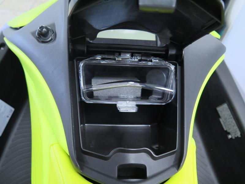 2024 Sea-Doo 66rc - Spark 3up Trixx - 15