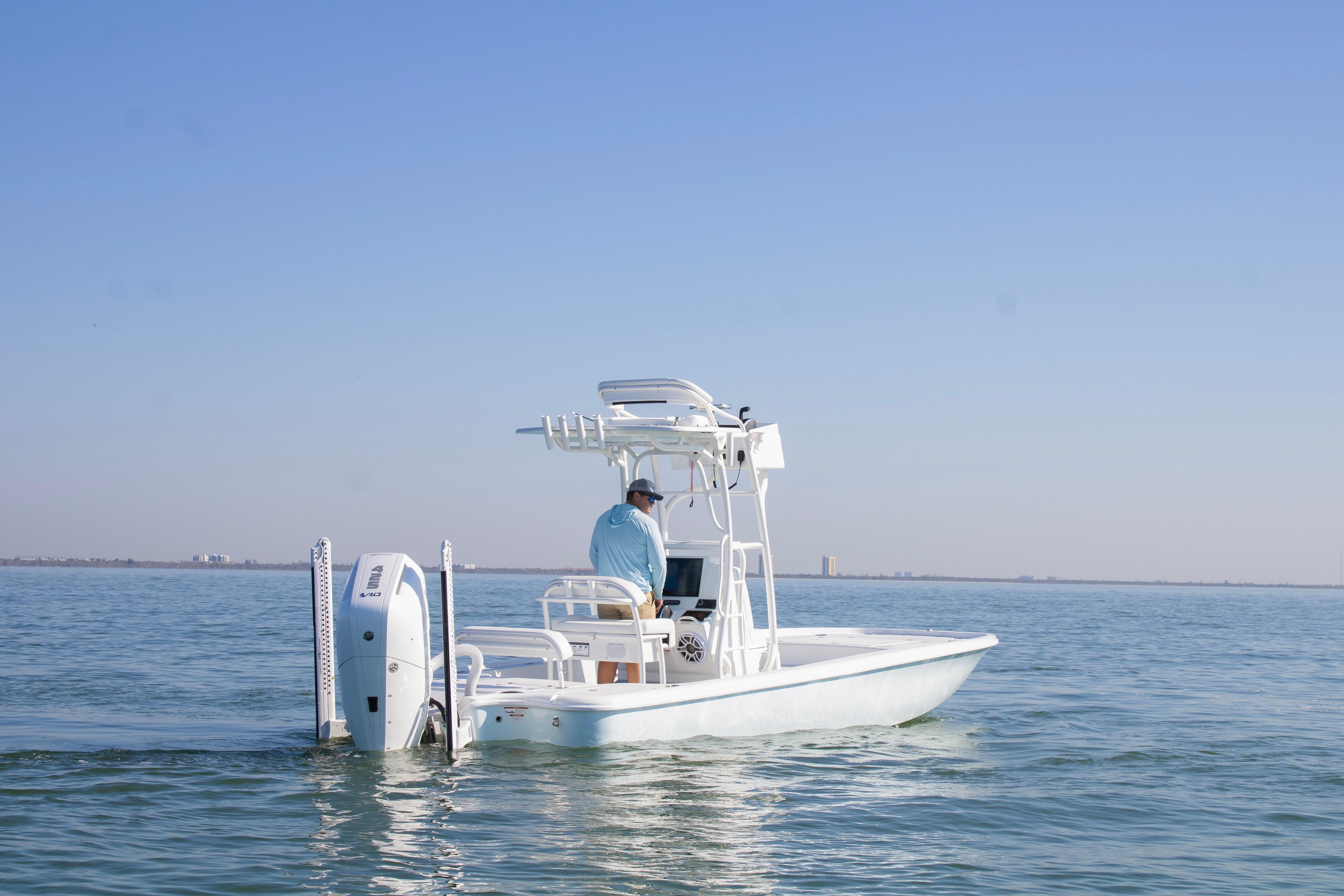 2026 Yellowfin 24 Bay CE