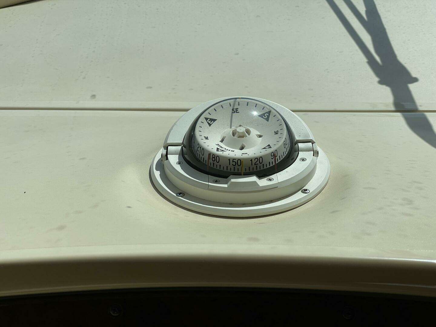 2000 Sea Ray 400 Sedan Bridge - Image 55