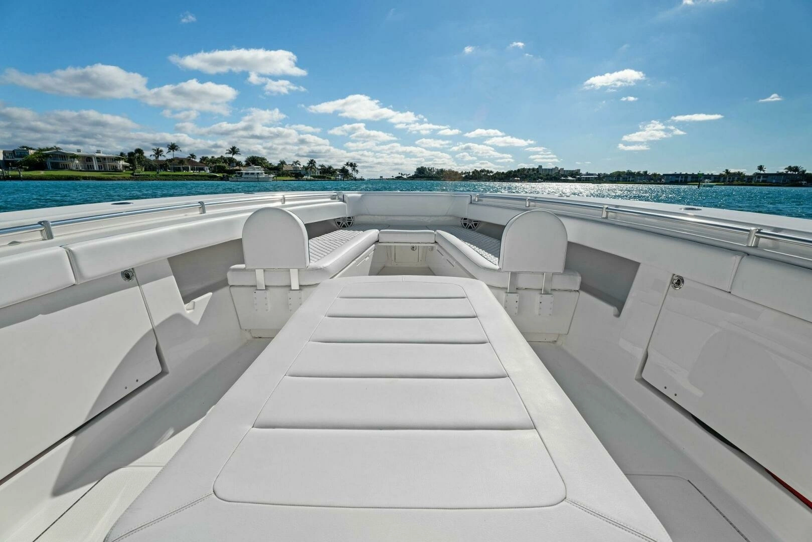 2019 Invincible 42 Open Fisherman - Image 14