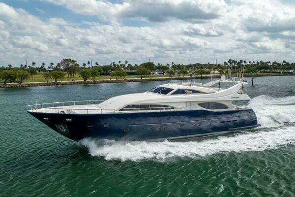 2001 Ferretti Yachts 94 Raised Pilothouse