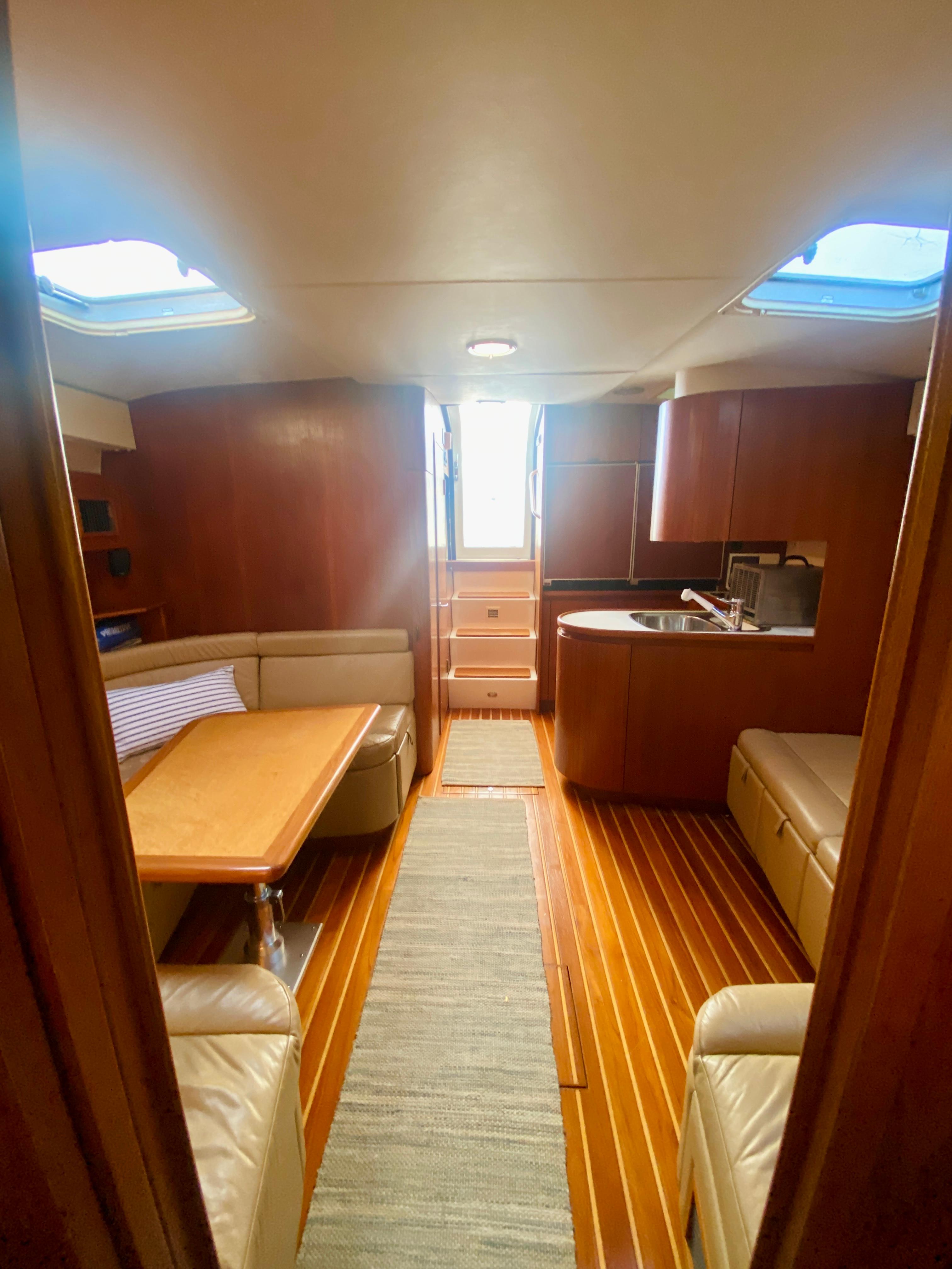 1999 Tiara Yachts 43 Open - 40