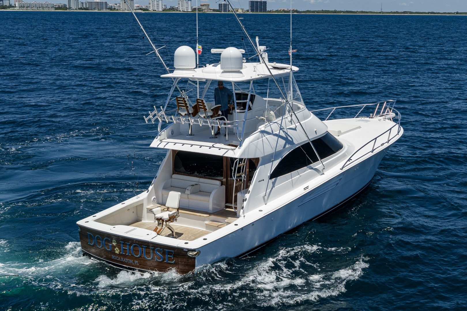 2024 Viking 54 Convertible - Image 65