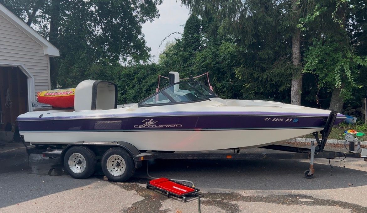 1997 Ski Centurion Elite Bowrider