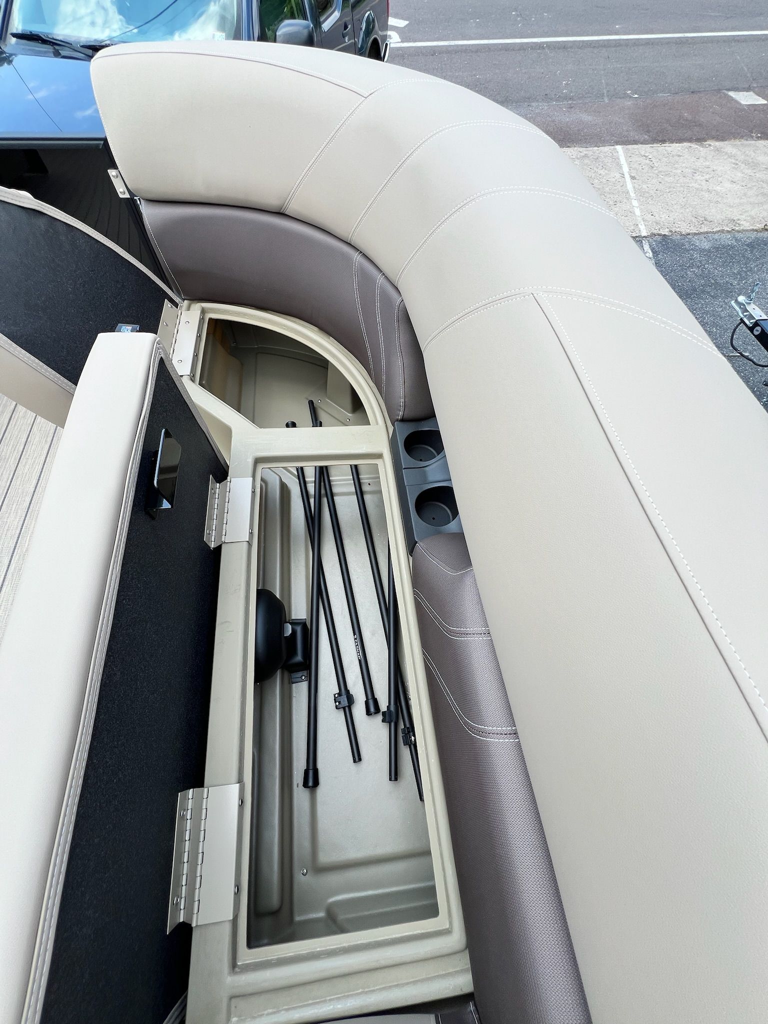 2026 Sylvan Mirage 8520 Cruise - 4