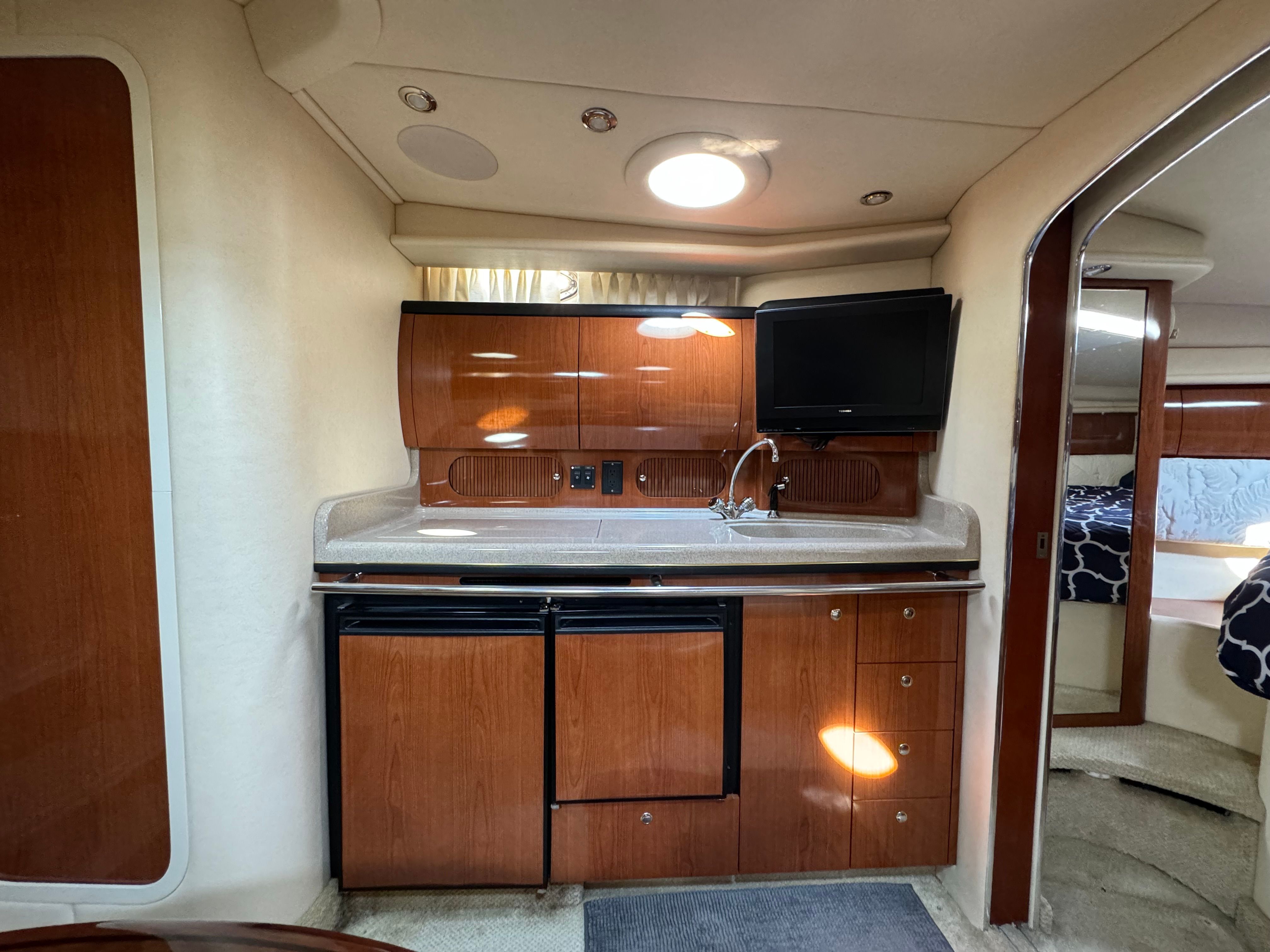 2002 Sea Ray 360 Sundancer - 27