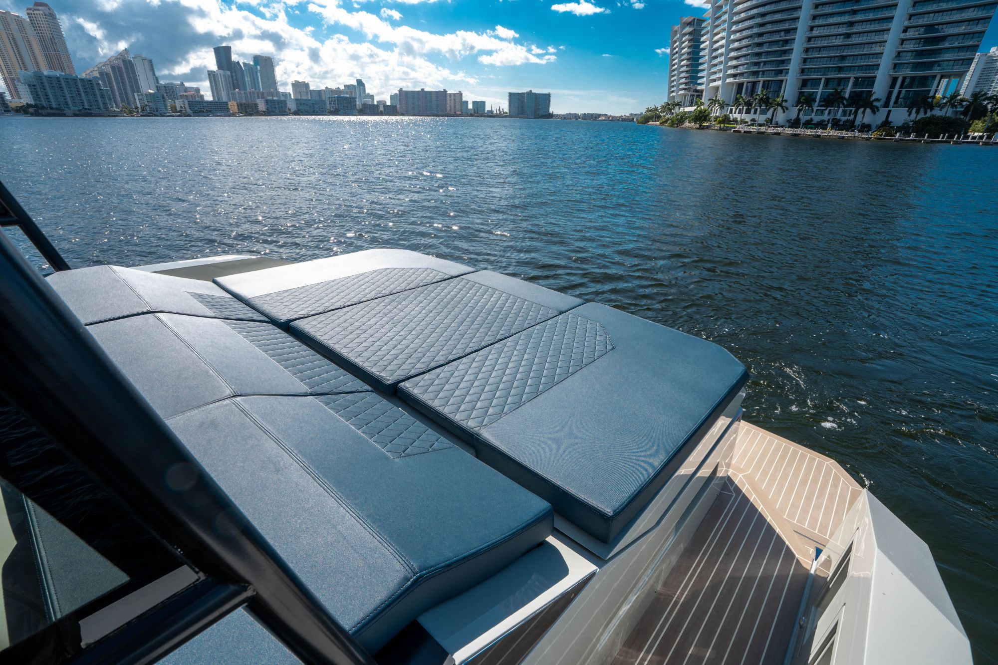 2025 De Antonio Yachts D36 OPEN - 9