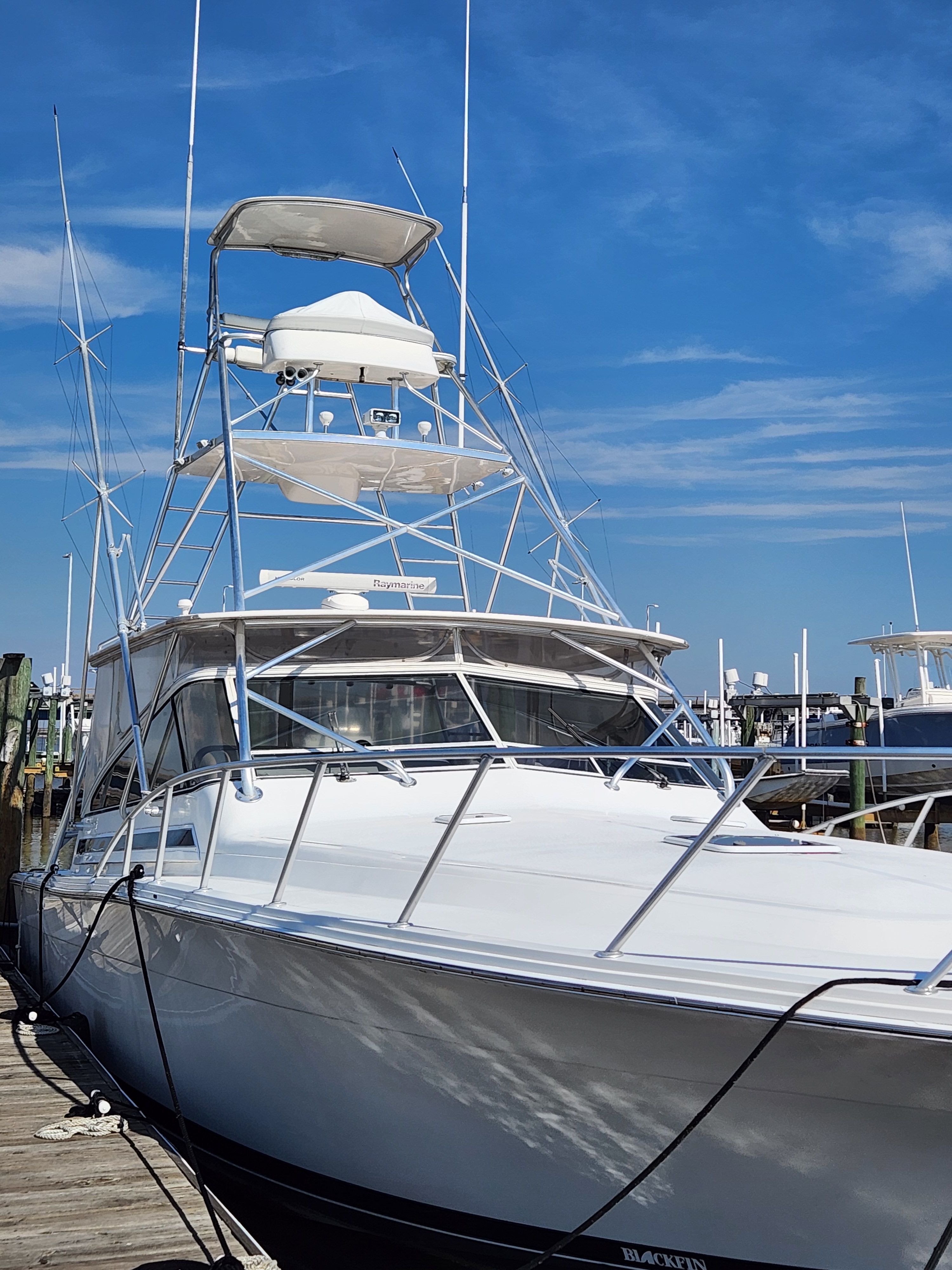 1998 Blackfin Express - 14