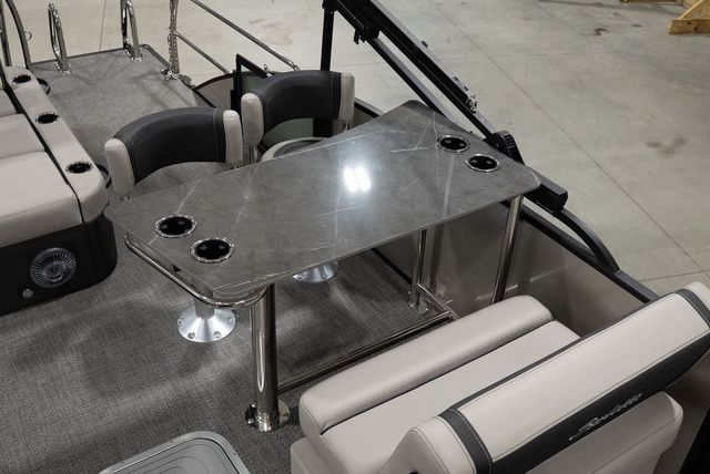 2026 BARLETTA BOATS Cabrio 24UE - 12