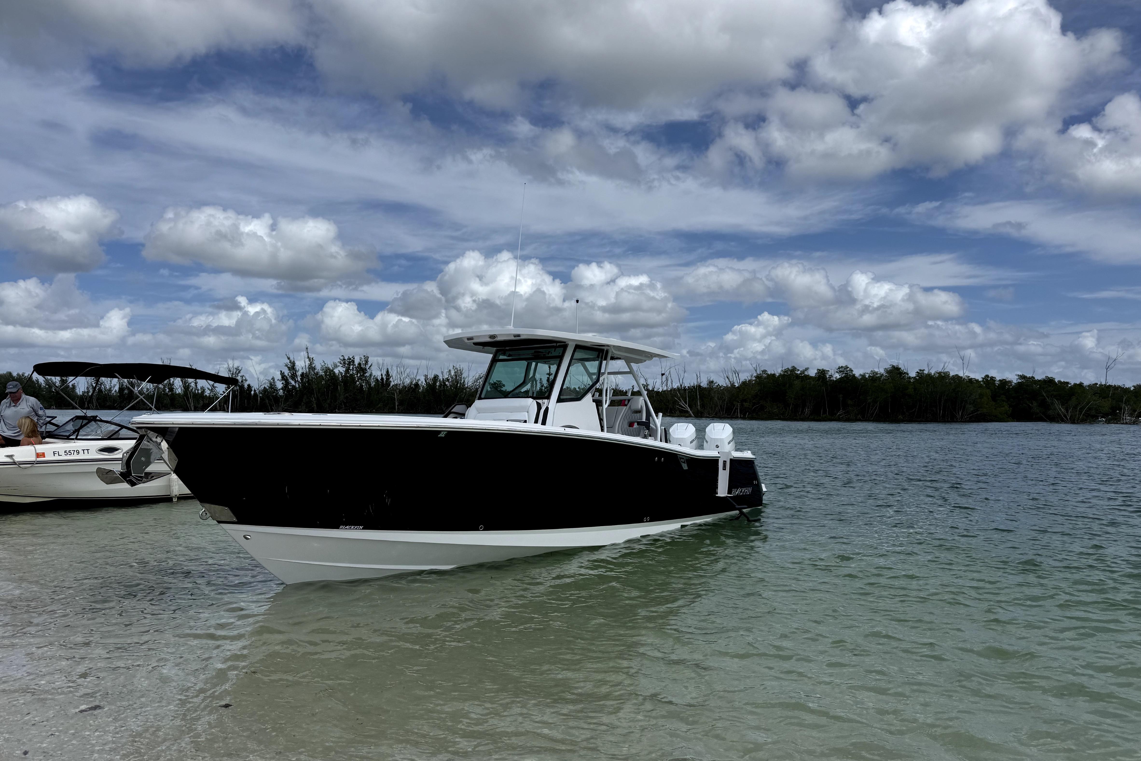 2026 Blackfin 332 CC