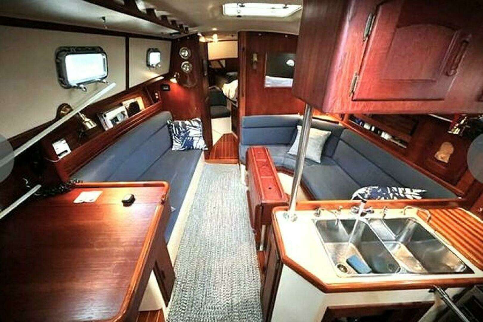 1995 Pacific Seacraft 37 - Image 2