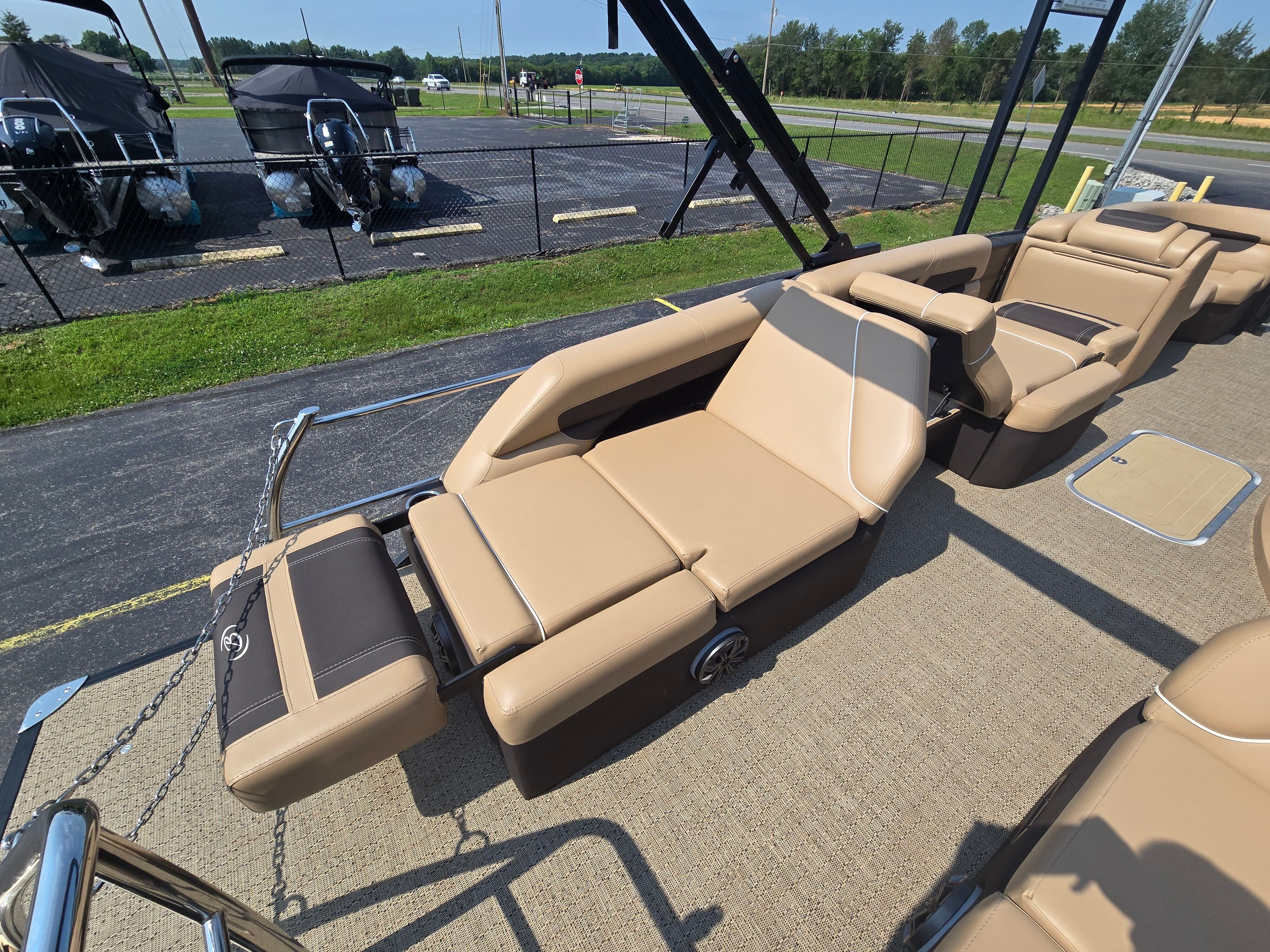 2025 BARLETTA C22M - Image 10