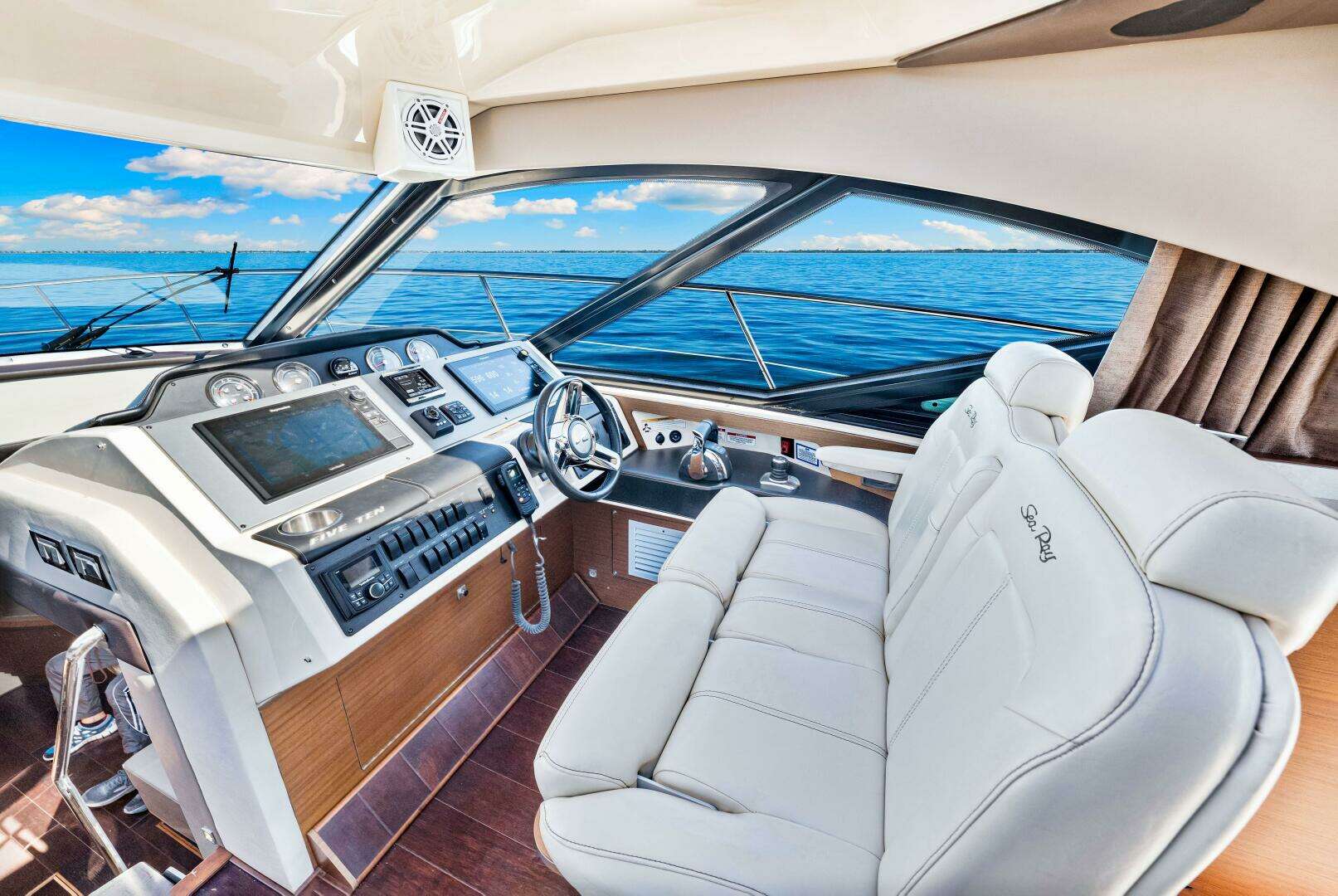 2016 Sea Ray 510 Sundancer - Image 43